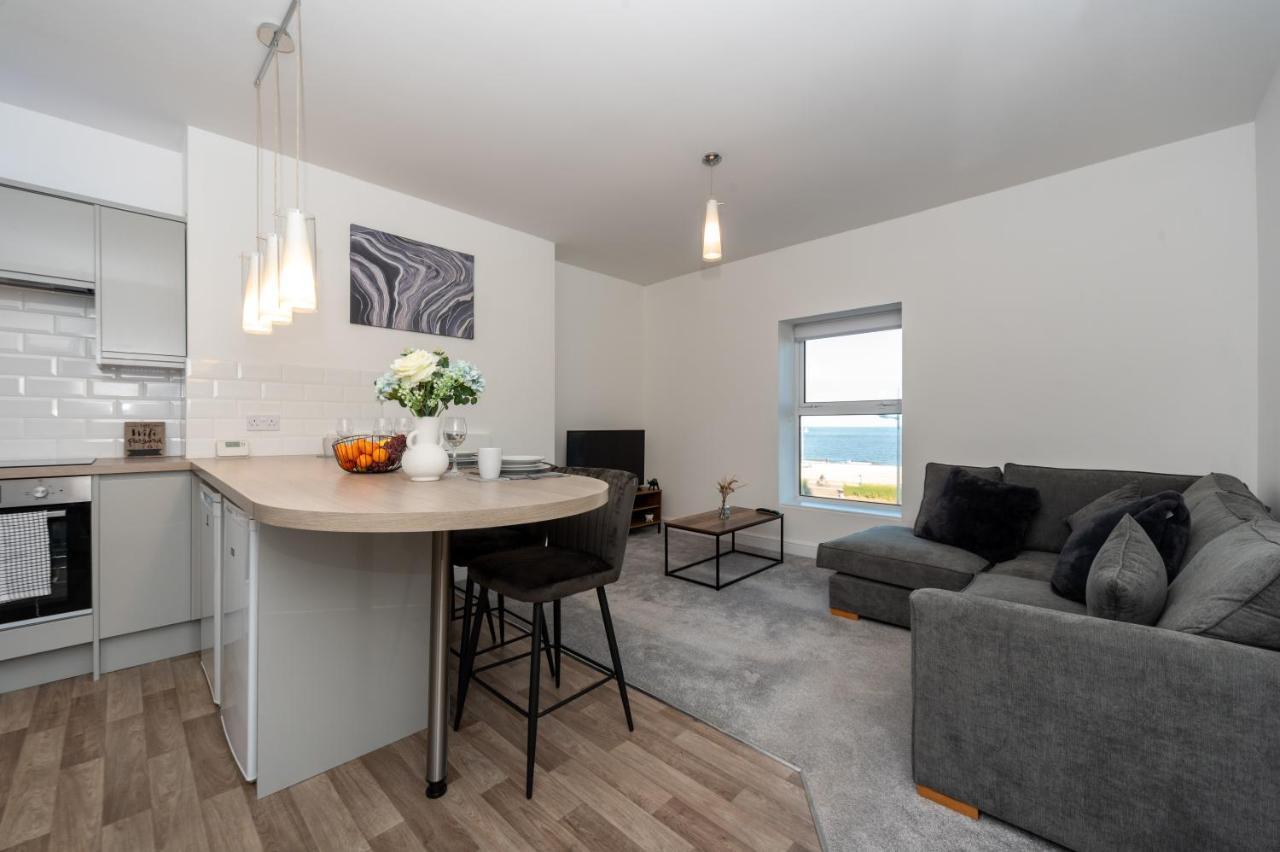 Sea Views Modern Two Bedroom Apartment Lowestoft Extérieur photo