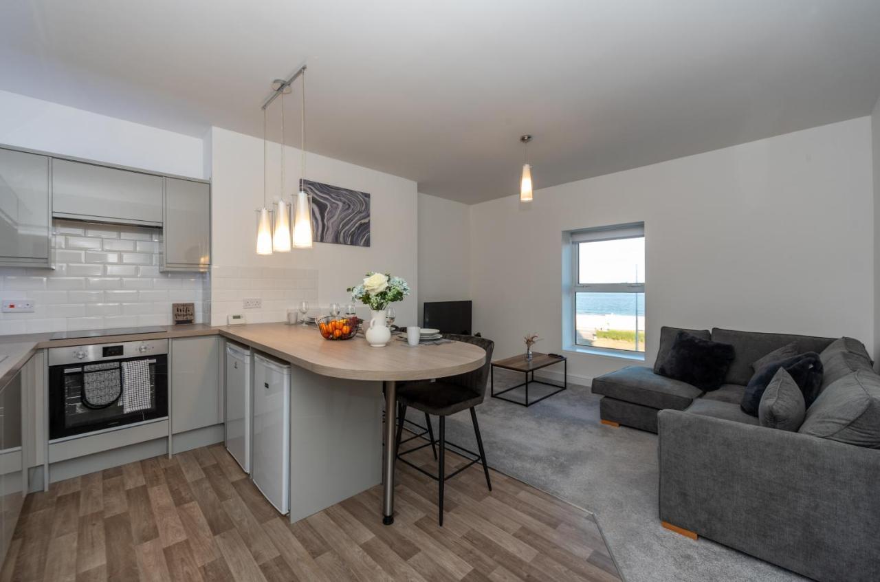 Sea Views Modern Two Bedroom Apartment Lowestoft Extérieur photo
