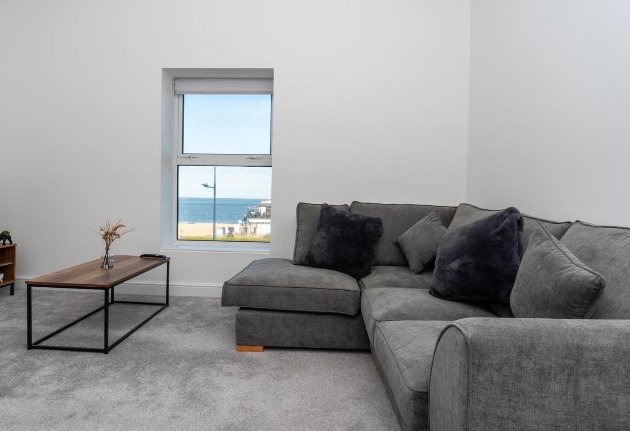 Sea Views Modern Two Bedroom Apartment Lowestoft Extérieur photo